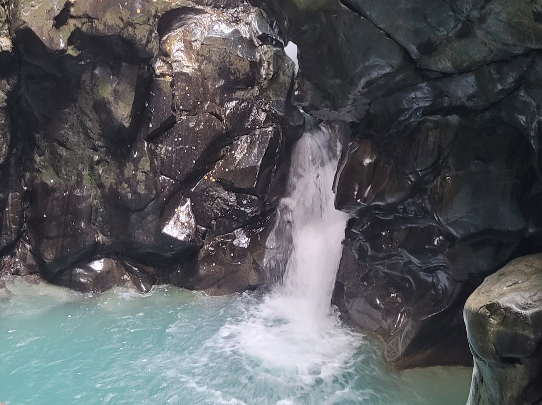 Gouffre des Busserailles Ravine-Valtournenche必去景点
