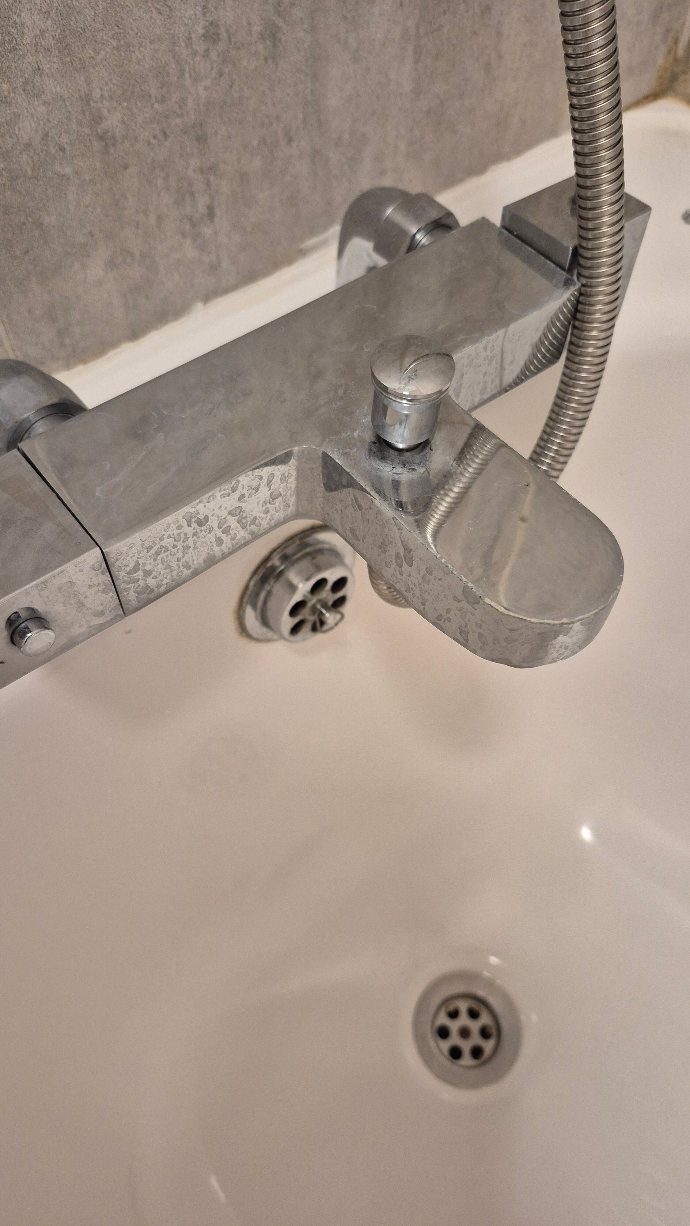 Gray Manor Hotel-浴室