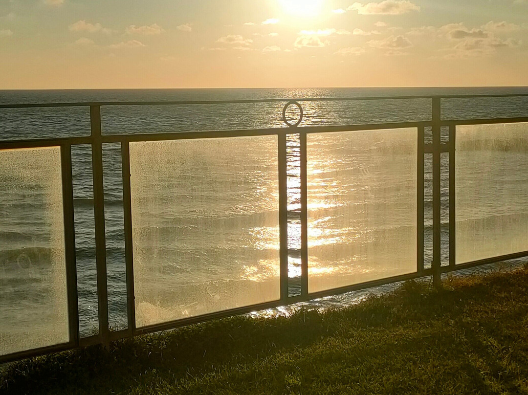 Sunset VIP House主图