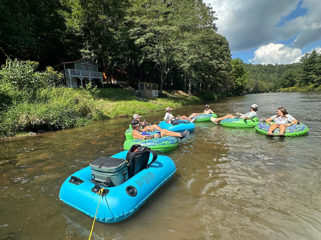 Zaloo's Canoes, Kayaks & Tubes-Jefferson必去景点