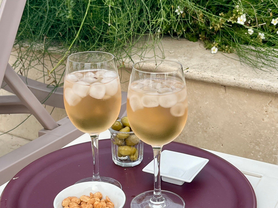 Hotel La Bastide d'Iris主图