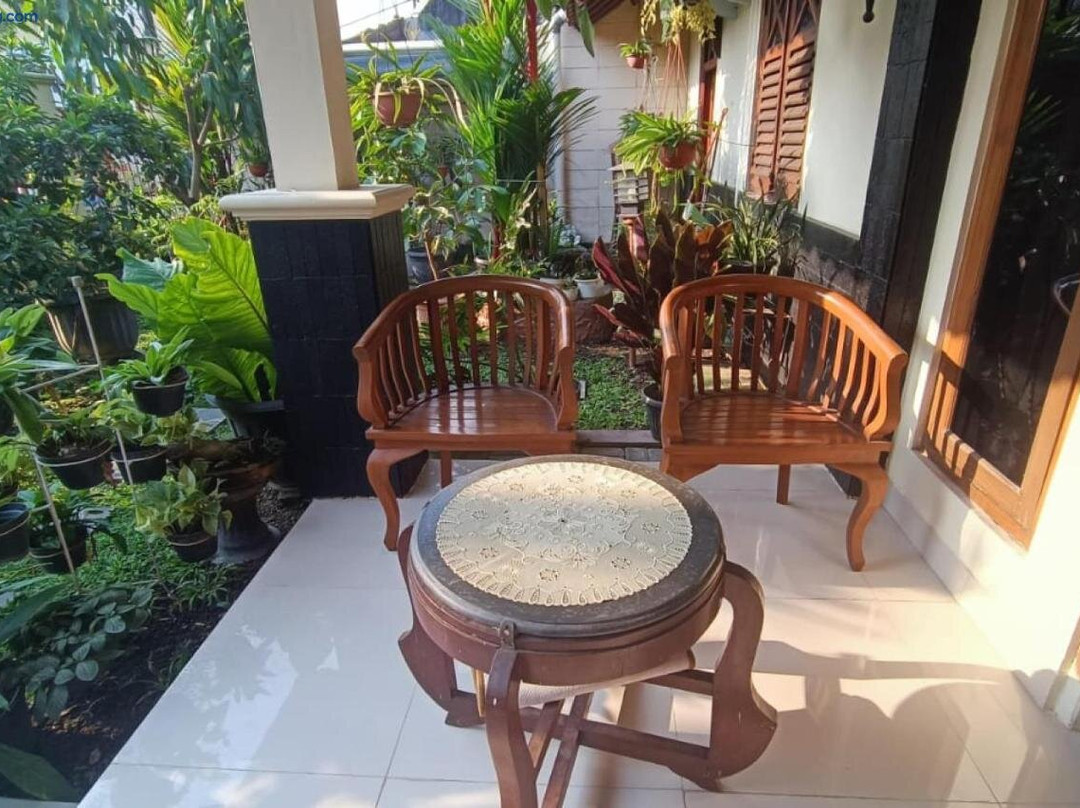 Hotel O Lies Kostel Syariah