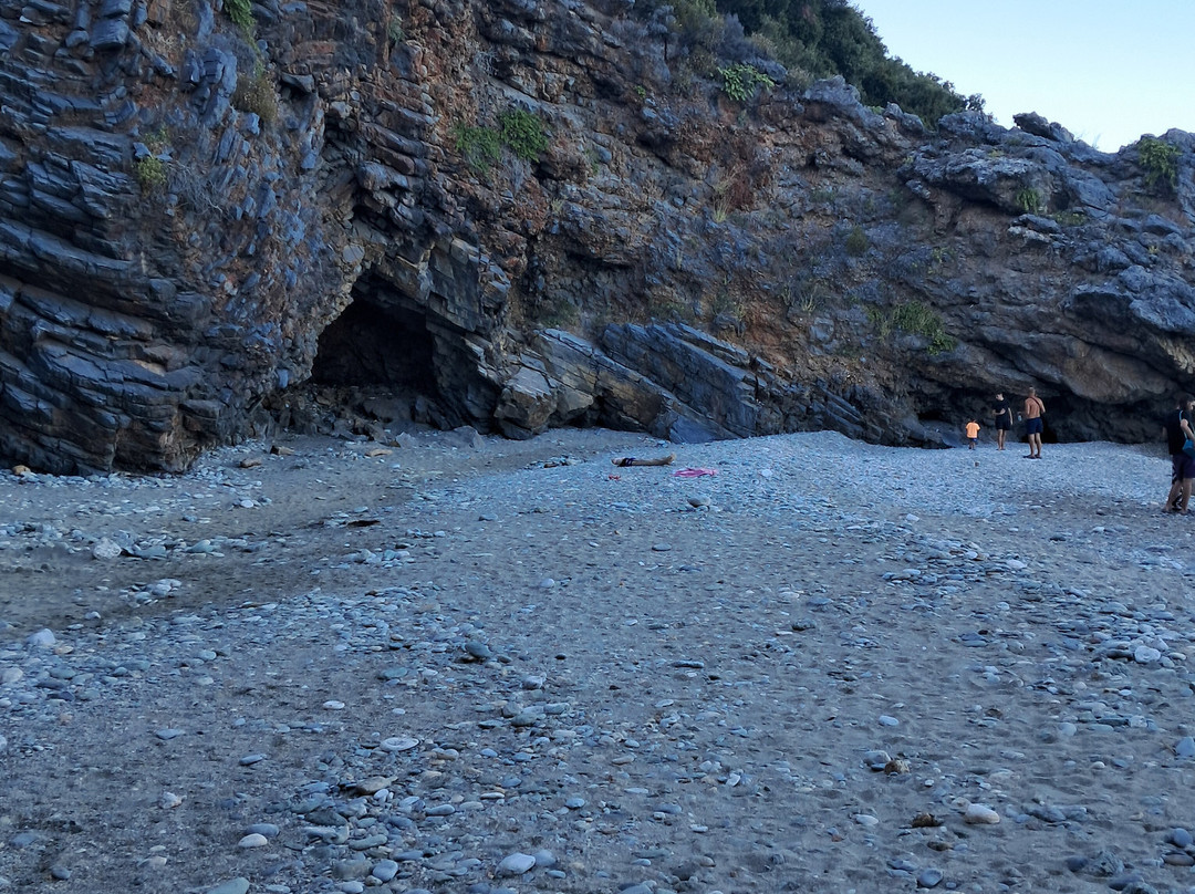 Mylopotamos Beach-Mouresi必去景点