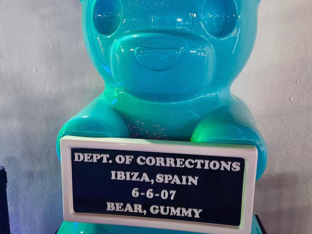 Hï Ibiza-博萨海滩必去景点