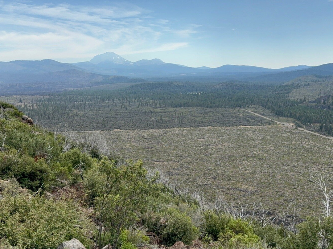 Hat Creek Rim Overlook-Old Station必去景点
