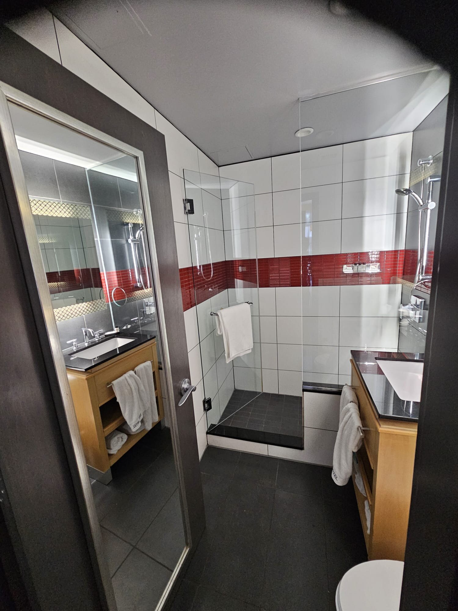 翠璞酒店时代广场南-浴室