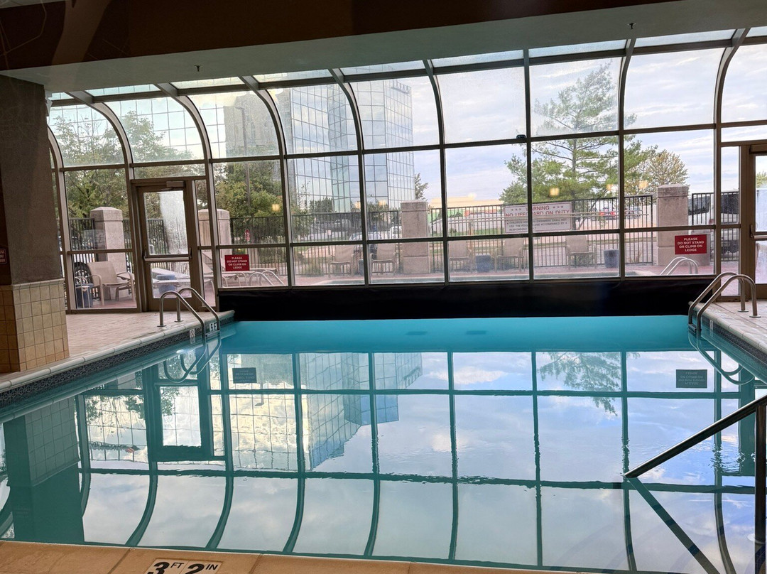 Drury Plaza Hotel St. Louis Chesterfield主图