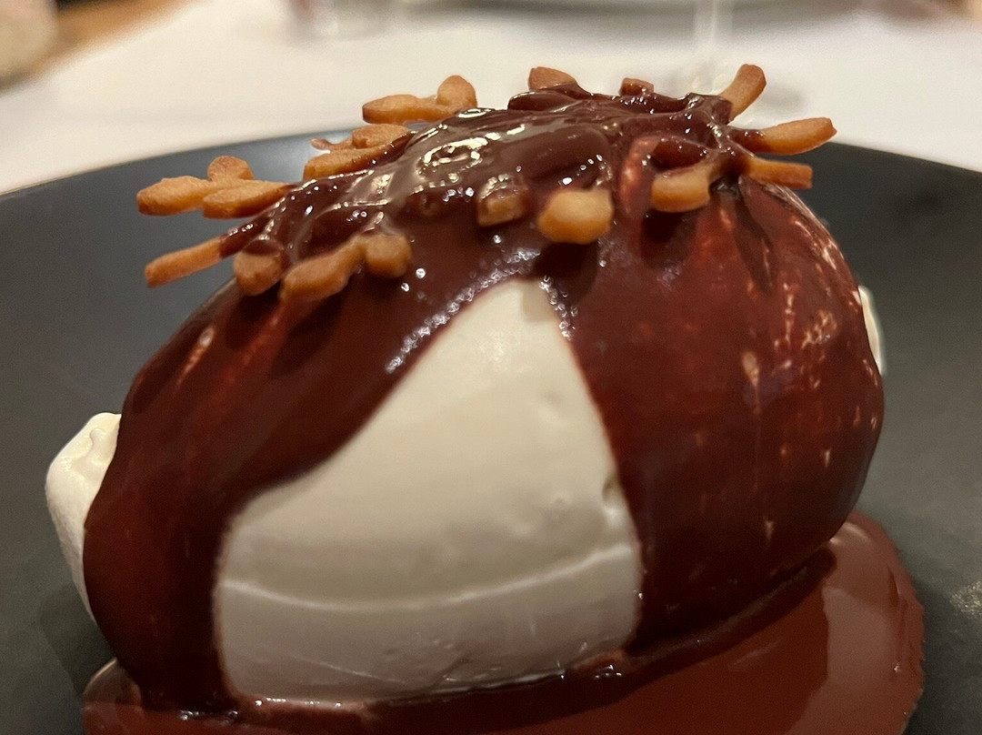 贝拉豪景园大酒店主图