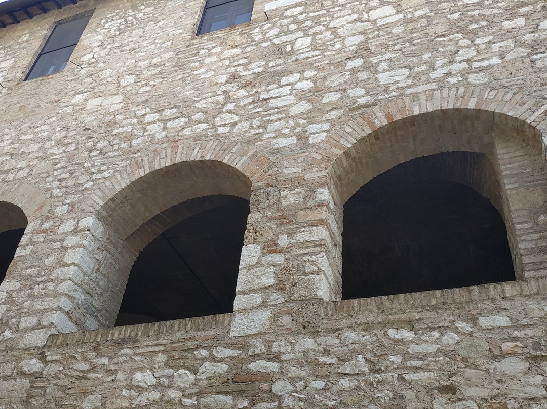 Abbazia di Sassovivo-福利尼奥必去景点