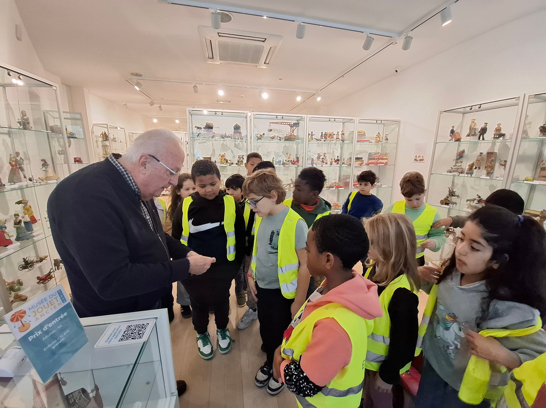 Musée Du Jouet Ancien - Namur-Jambes必去景点