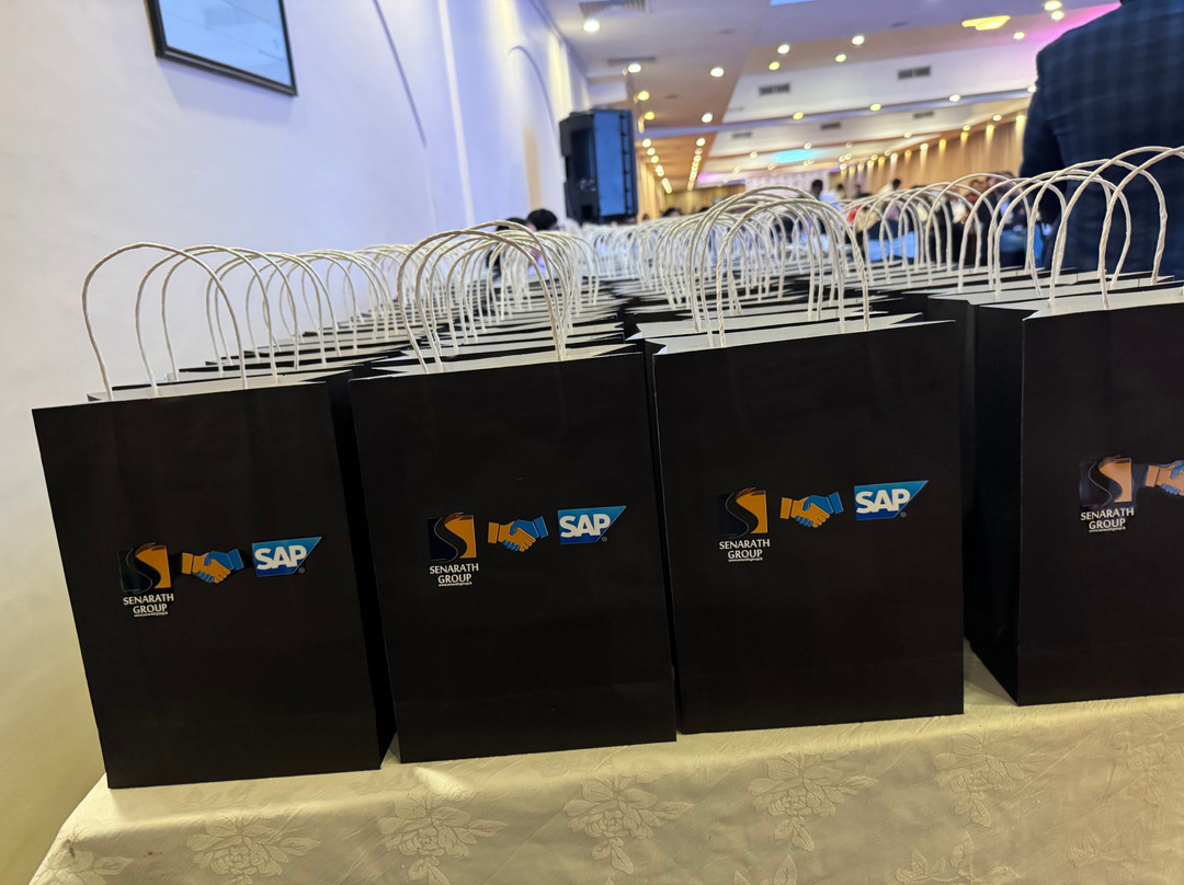 Kandyan Reach Hotel主图