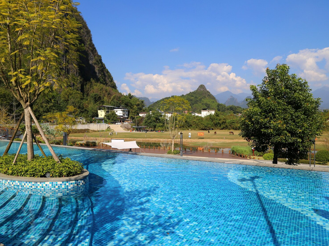 桂林阳朔腾昇希尔顿花园酒店主图