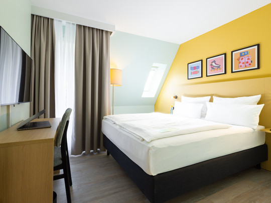 柏林克洛普里浪漫酒店主图