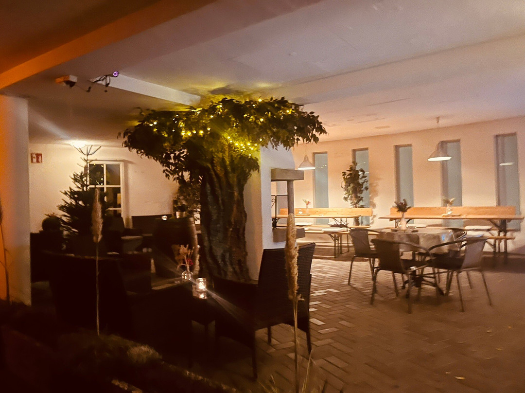 摩尔森酒店主图