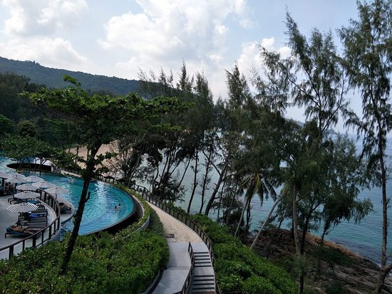 普吉岛阿卡狄亚奈通海滩铂尔曼度假酒店主图