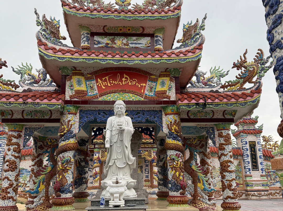 Lam's Travel - Private Day Tours-顺化必去景点