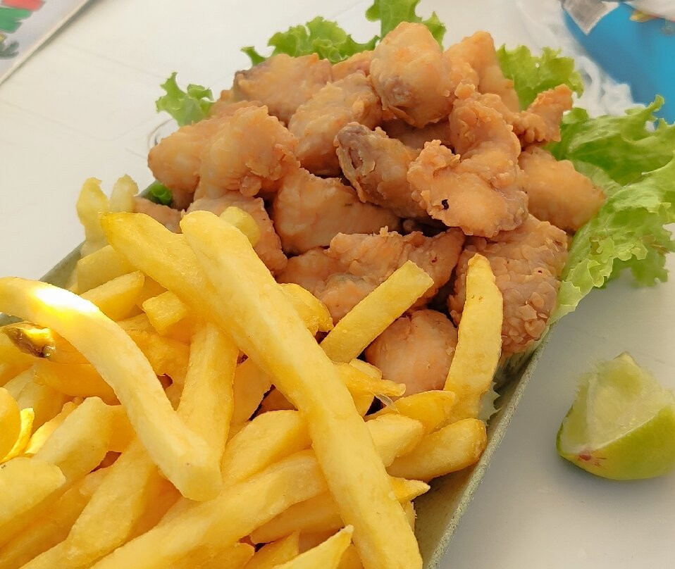 Praia João Fernandes-布基亚斯必去景点