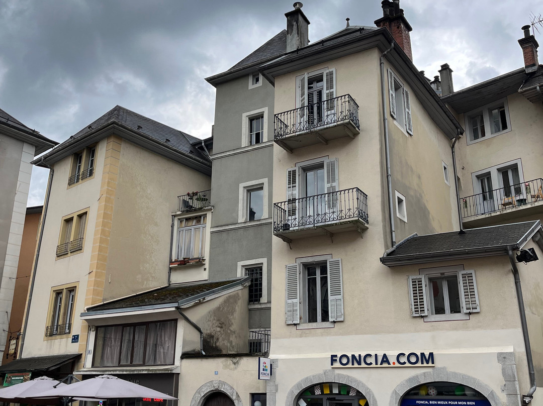 Ville Ancienne-尚贝里必去景点