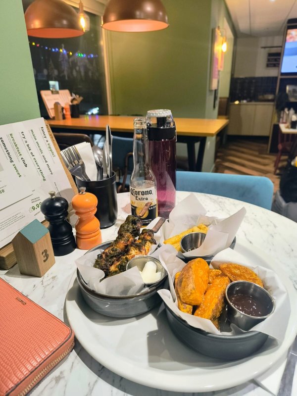 Travelodge Inverness City Centre Hotel-官方