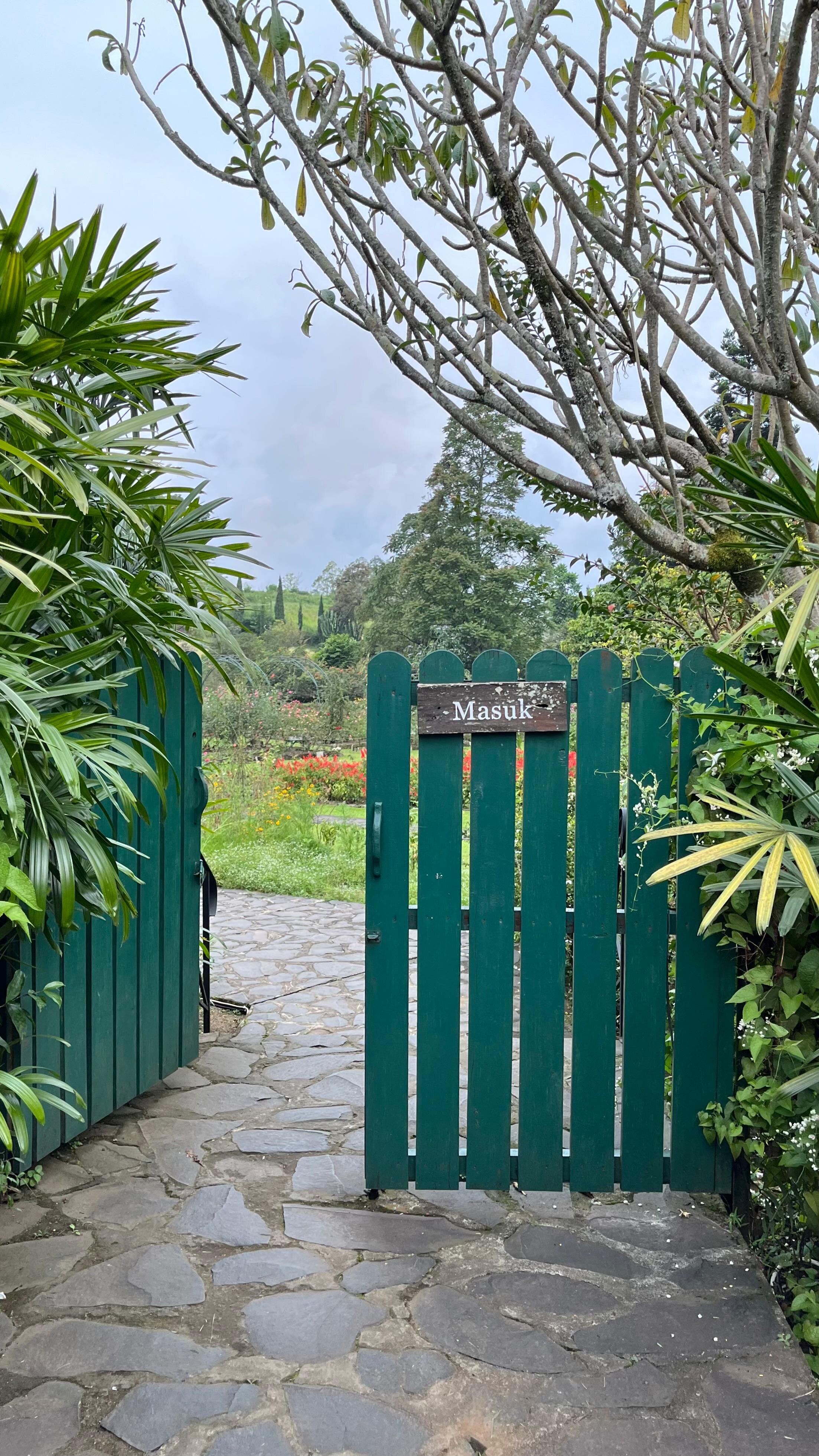 Kebun Mawar Situhapa-官方