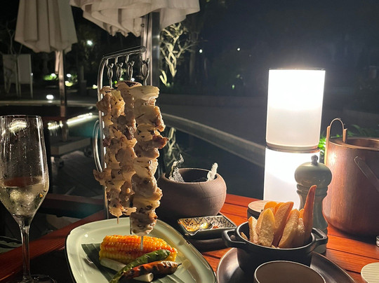 New World Hoiana Hotel主图