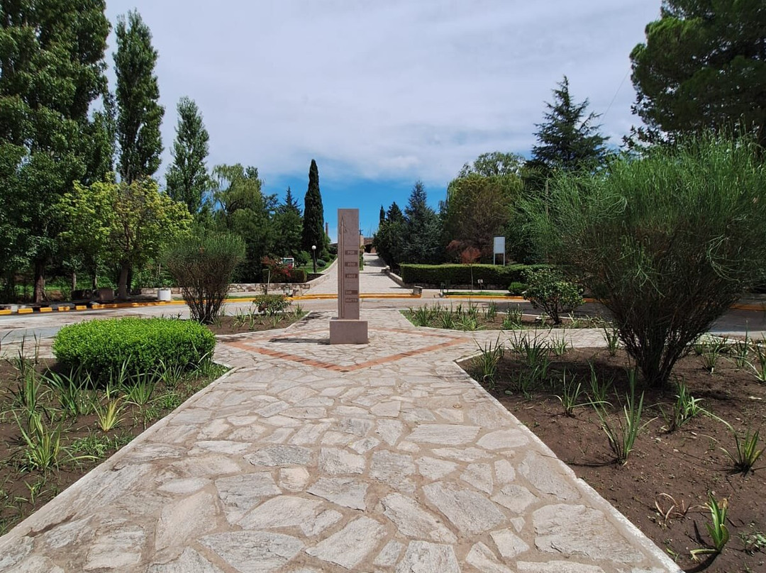 Pueblo Puntano Monument of Independence-San Luis必去景点