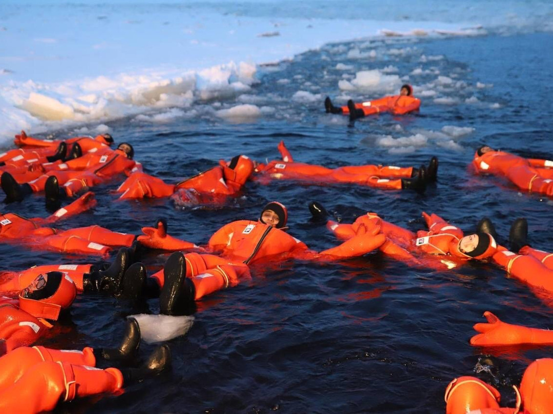 Polar Explorer Icebreaker-Batskarsnas必去景点