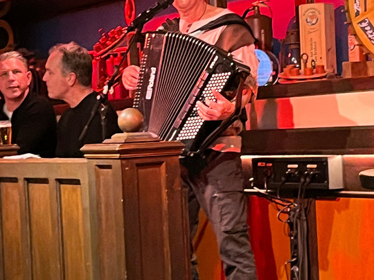 Schrobbelèr-蒂尔堡必去景点