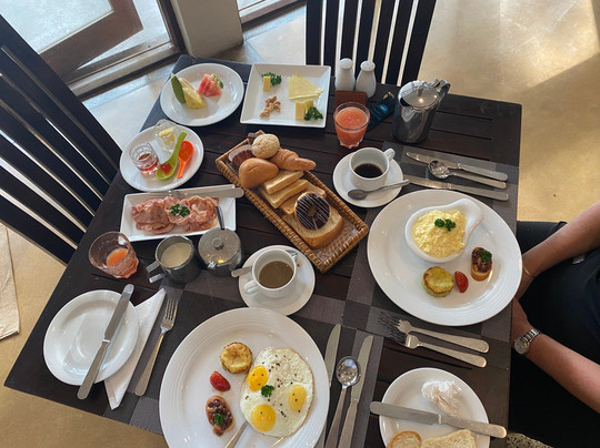 尼拉维利海滩酒店主图