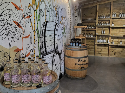 Rhum Gwadinina Distillery-Le Moule必去景点