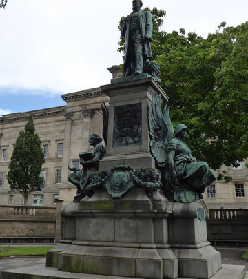 St.John's Gardens-利物浦必去景点