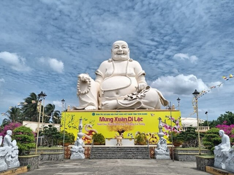 Vinh Trang Temple-美拖市必去景点