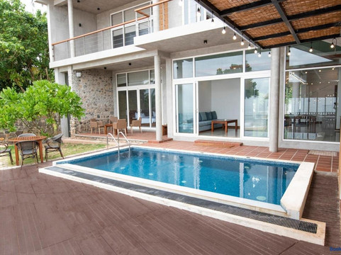 At Kelly's Ambalangoda