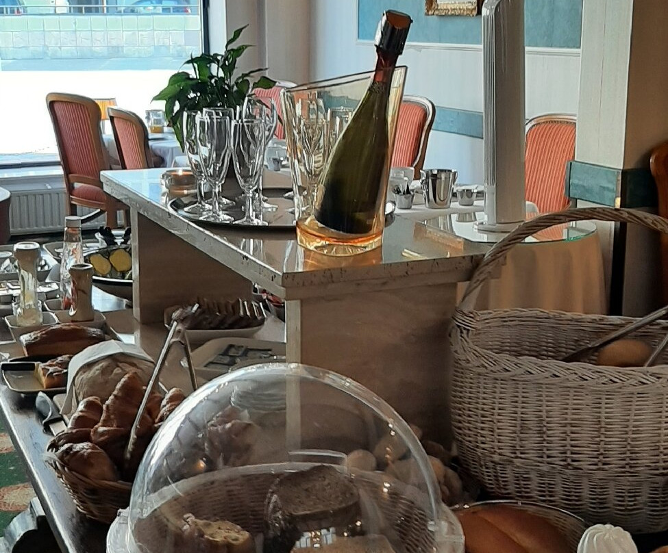 马莱科特酒店由F酒店提供主图
