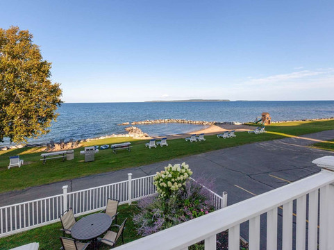 圣伊格纳斯湖畔温德姆呗盟酒店主图