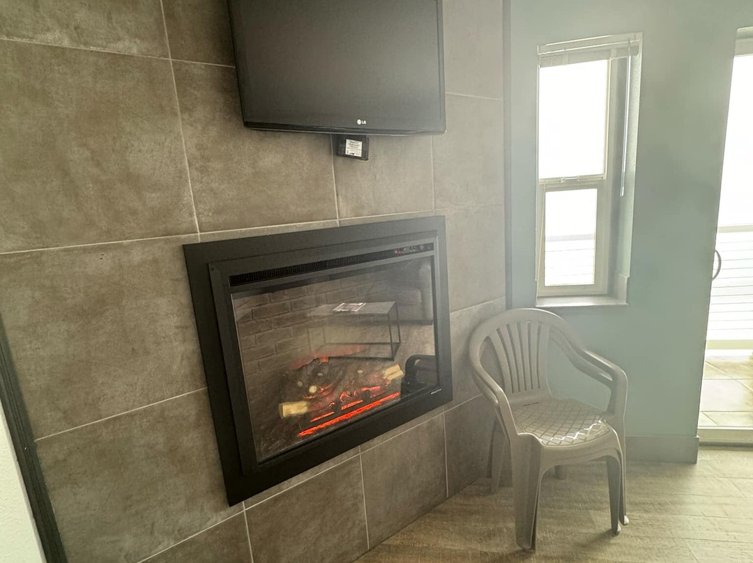 日落海滨旅馆主图