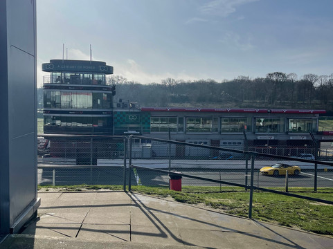 Everyman Driving Experiences-Hoton必去景点