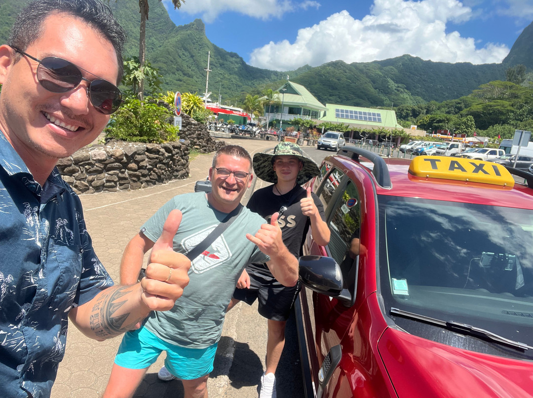 Moorea Taxi Tom