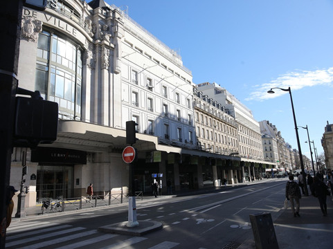 巴诗威百货-巴黎必去景点