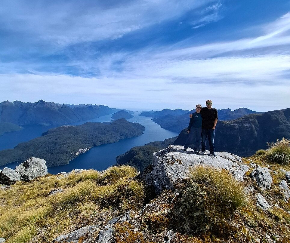 Fiordland Helicopters-蒂阿瑙必去景点