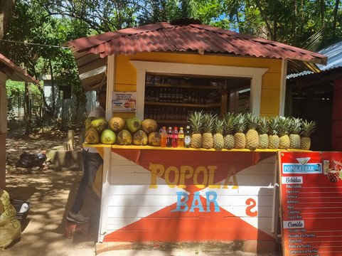 Moto Marina Tours-Santa Barbara de Samana必去景点