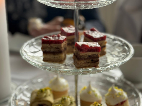 默勒格兰酒店主图