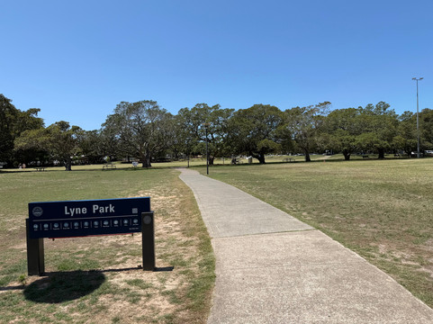 Lyne Park