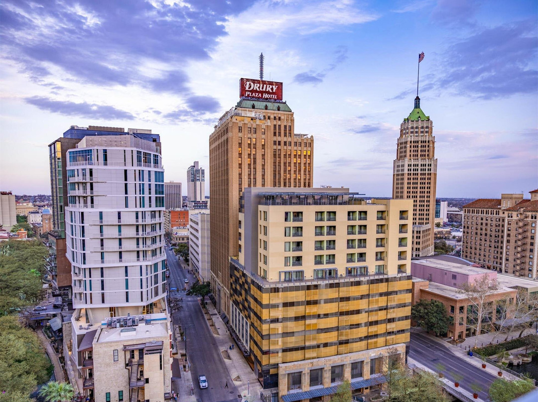 圣安东尼奥河畔德鲁里广场酒店