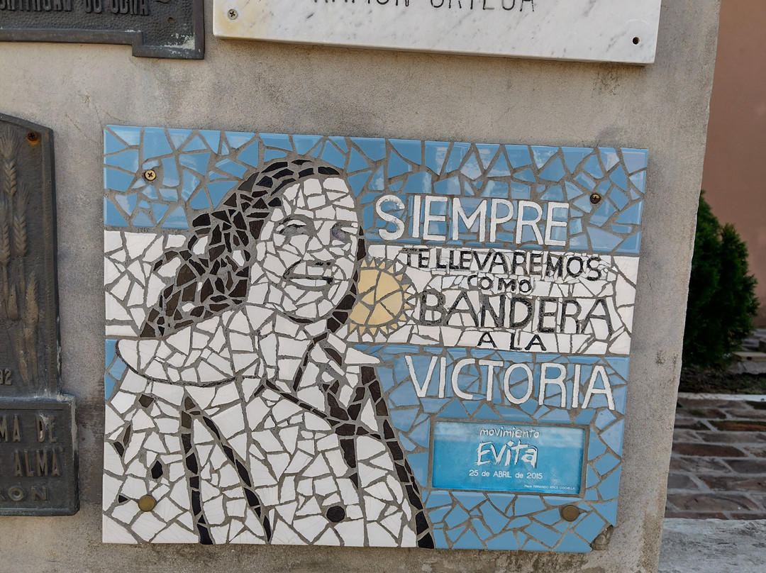 Monasterio Benedectino-Los Toldos必去景点