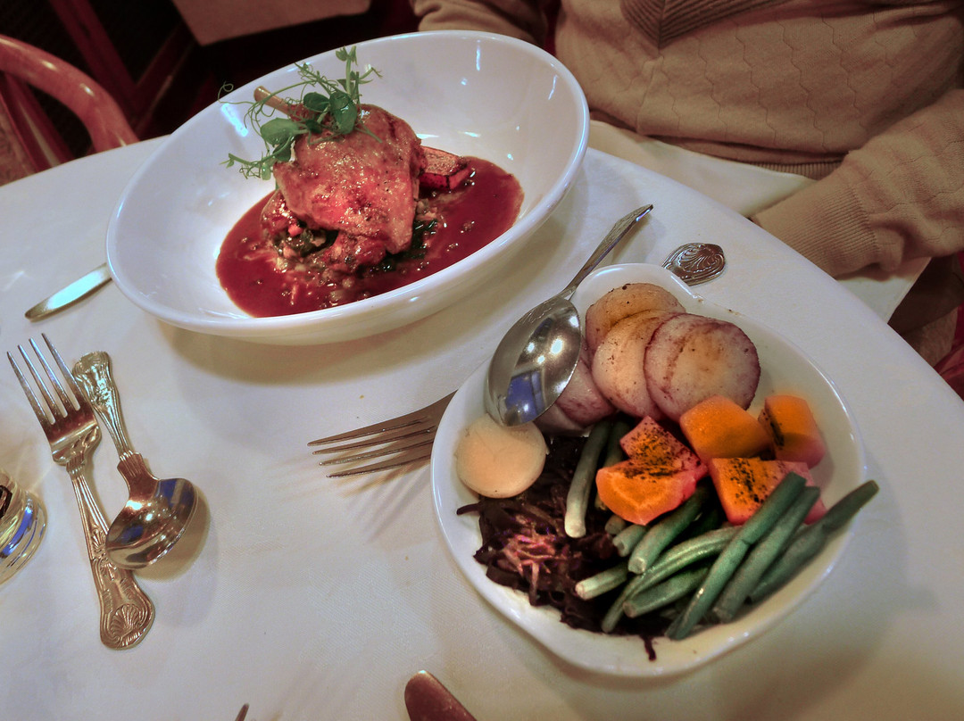 利弗米德克里夫酒店主图