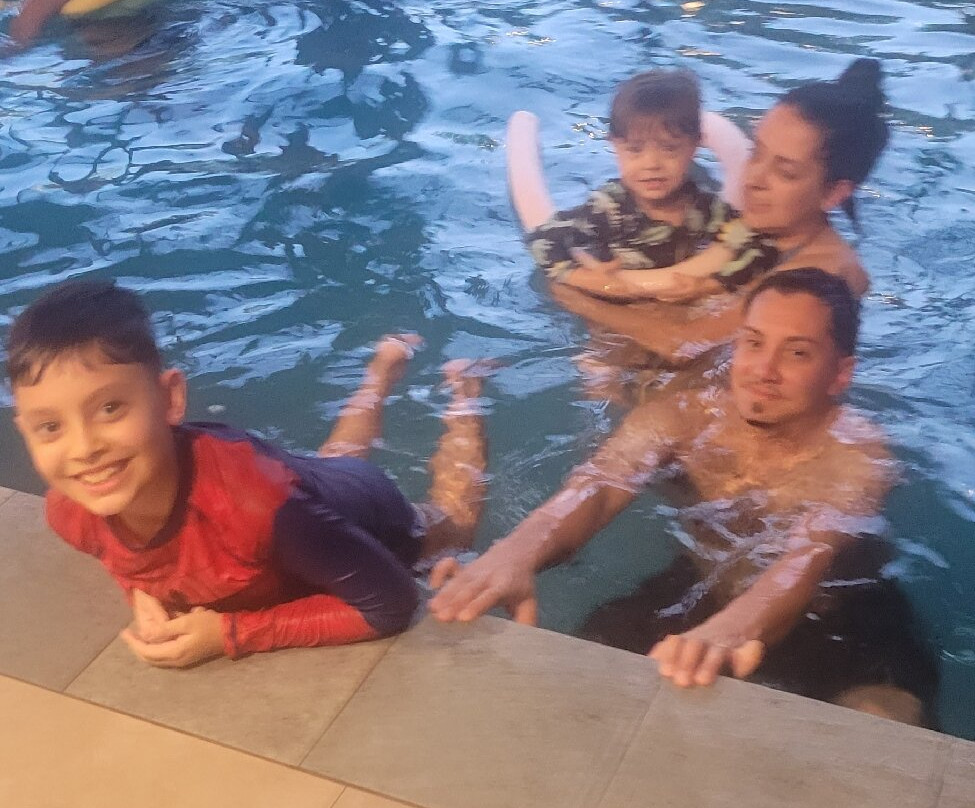 肯奈拉拉盖托主图