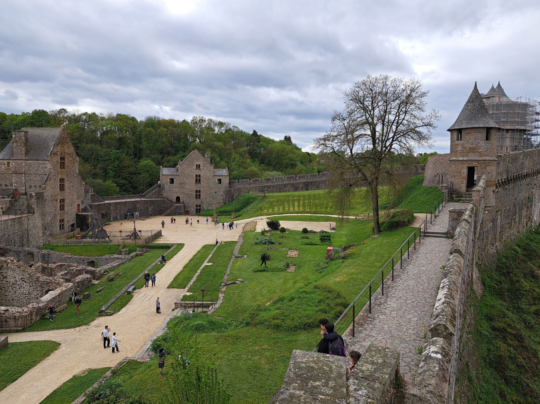 Château de Fougères-Fougeres必去景点