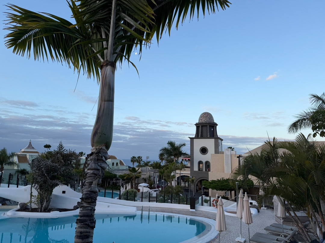 玛丽亚别墅套房酒店主图