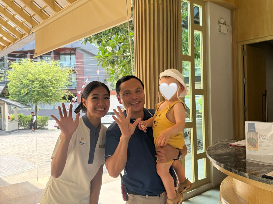 象岛KC格兰德度假酒店主图